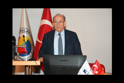 Yönetim Kurulu Başkanımız Sayın Hayrettin Çaycı, 18 Mart'ta Kocaeli Sanayi Odası Konferans Salonu’nda gerçekleşen Mart Ayı Meclis Toplantısına Çin-Türkiye ticareti üzerine konuşmasıyla katıldı.